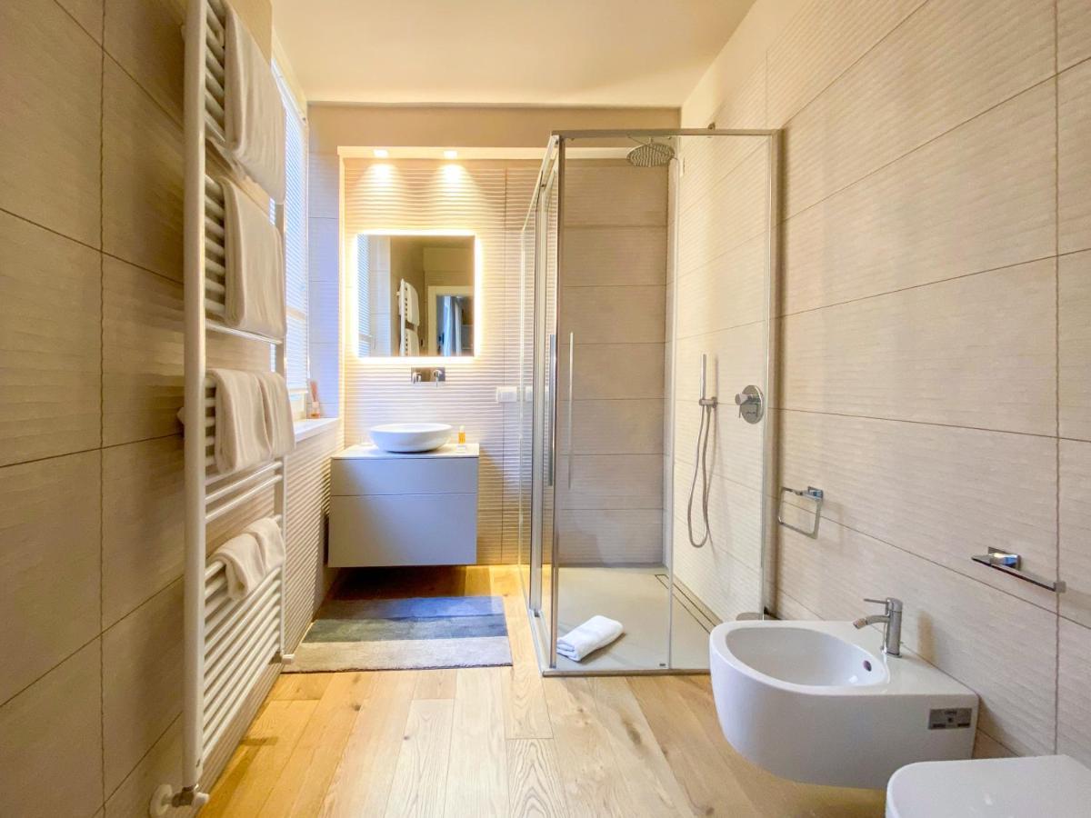 Time To Be - Luxury Apartments Centro Storico Peschiera del Garda Bagian luar foto
