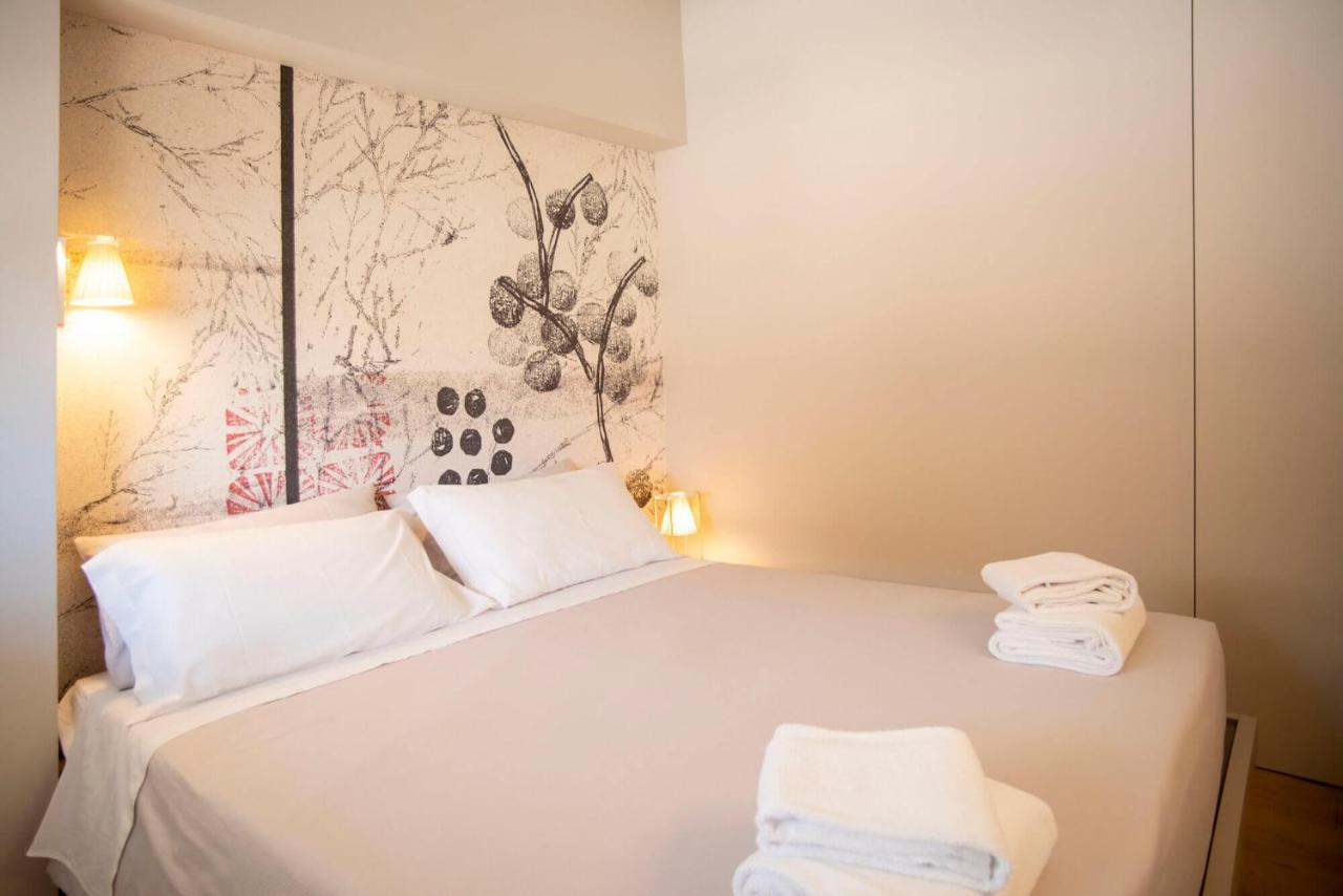 Time To Be - Luxury Apartments Centro Storico Peschiera del Garda Bagian luar foto