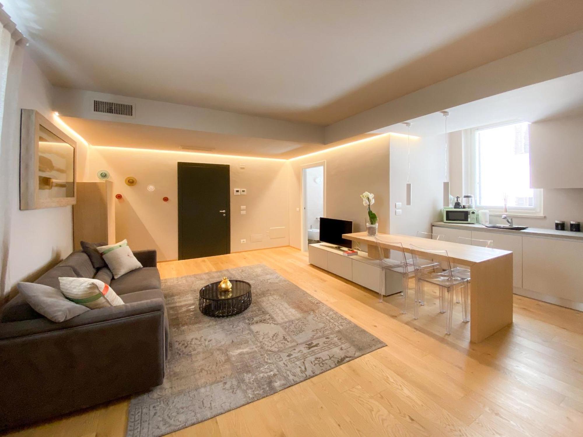 Time To Be - Luxury Apartments Centro Storico Peschiera del Garda Bagian luar foto